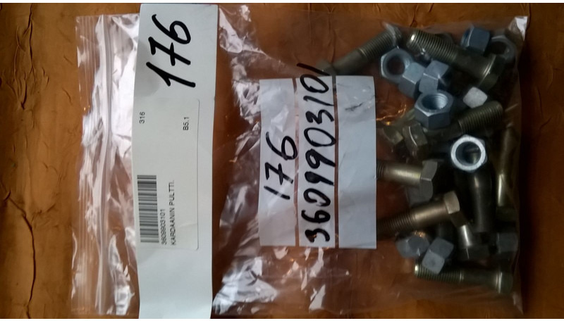 Mercedes-Benz O405 - Spare parts: picture 2 Mercedes-Benz O405 - Spare parts: picture 2
