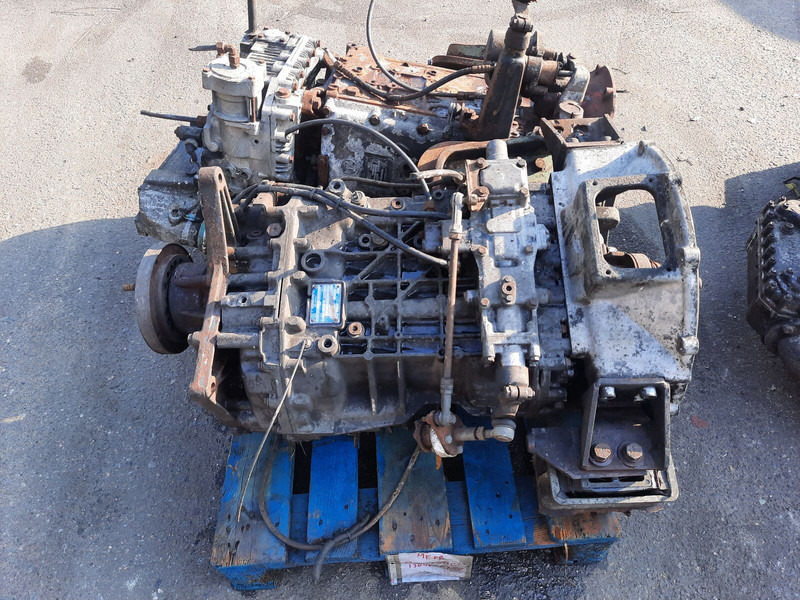 ZF 16S130 .8S180IT . 6S150C. 8S140 IT.6S80+GV80/ 6S90/ S5-24-3 / 6S - Gearbox: picture 4 ZF 16S130 .8S180IT . 6S150C. 8S140 IT.6S80+GV80/ 6S90/ S5-24-3 / 6S - Gearbox: picture 4