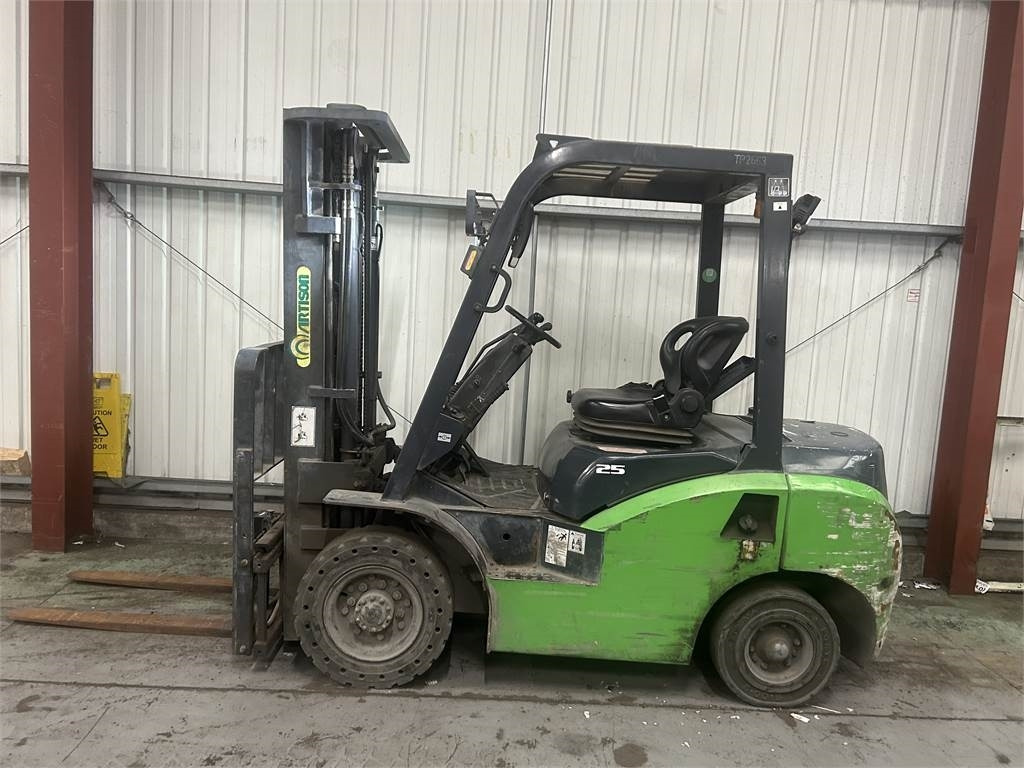 Artison PFD25 - Diesel forklift: picture 1 Artison PFD25 - Diesel forklift: picture 1