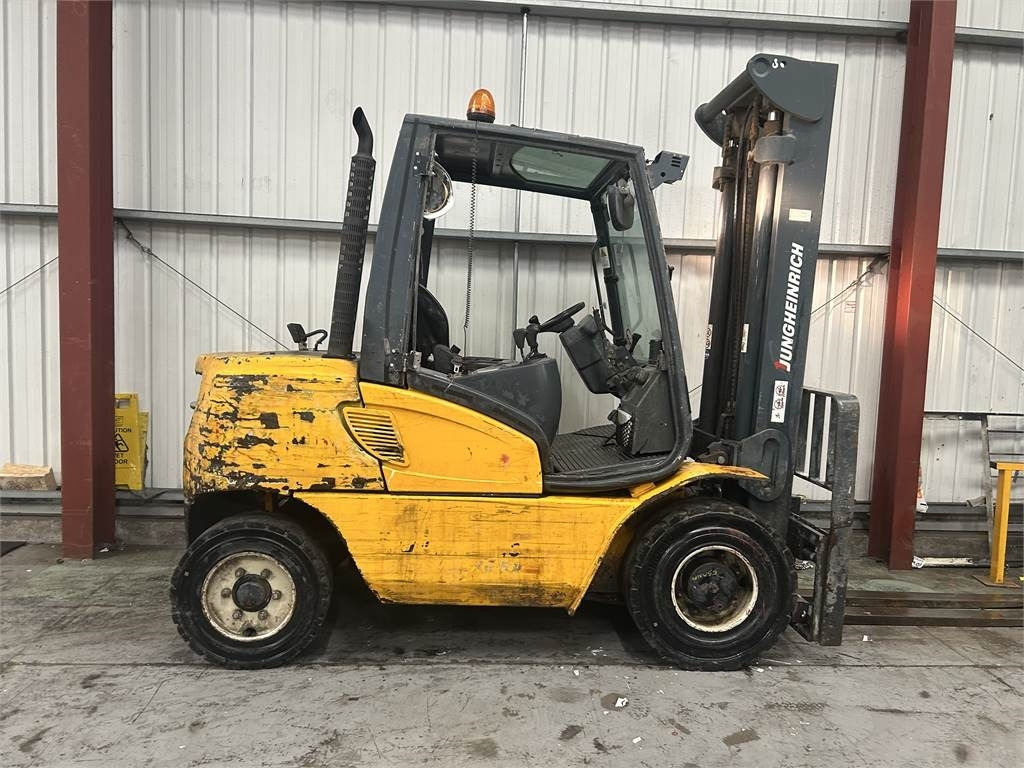 Jungheinrich DFG540 - Diesel forklift: picture 5 Jungheinrich DFG540 - Diesel forklift: picture 5