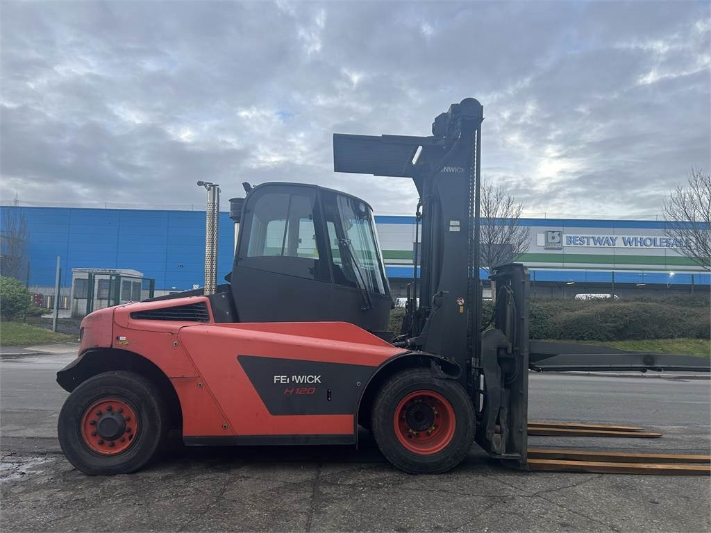 Linde H120 - Diesel forklift: picture 4 Linde H120 - Diesel forklift: picture 4