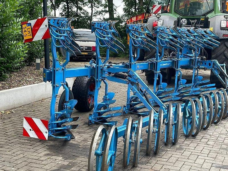 Lemken Juwel 8 M 5+1 N 100 - - Plow: picture 5 Lemken Juwel 8 M 5+1 N 100 - - Plow: picture 5
