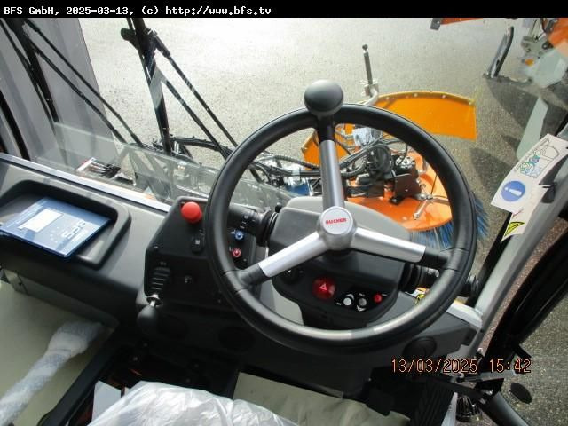 CityCat 5006 Bucher CC5006 beidseitig + Frontbes - Road sweeper: picture 4 CityCat 5006 Bucher CC5006 beidseitig + Frontbes - Road sweeper: picture 4
