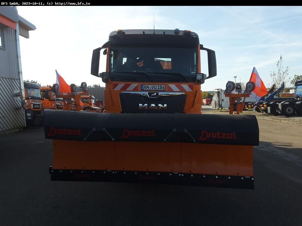 MAN TGS (TG3) 18.510 4x4 BL CH Winterdienst, Kipper - Tipper: picture 2 MAN TGS (TG3) 18.510 4x4 BL CH Winterdienst, Kipper - Tipper: picture 2