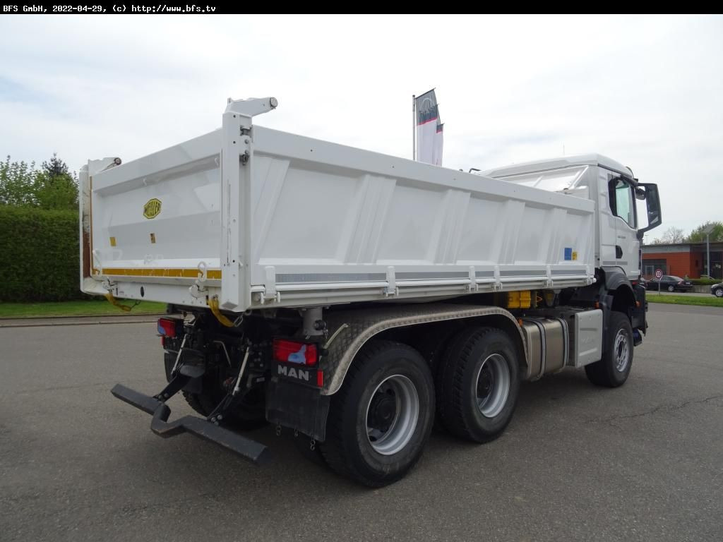 MAN TGS (TG3) 33.510 6x4 BL CH Bordmatik, 3-Seitenki - Tipper: picture 2 MAN TGS (TG3) 33.510 6x4 BL CH Bordmatik, 3-Seitenki - Tipper: picture 2