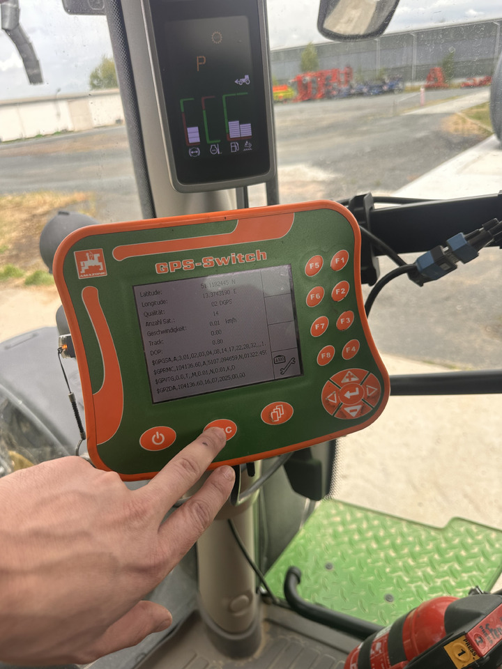 Leasing of AMAZONE UX 6200 36m GPS AMAZONE UX 6200 36m GPS: picture 16