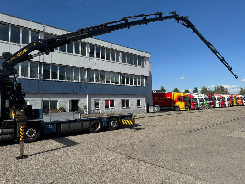 DAF CF 85.410 8X2 EURO 5 PALFINGER PK60002 + FLY JIB + REMOTE + TWISTLOCKS - Crane truck: picture 4 DAF CF 85.410 8X2 EURO 5 PALFINGER PK60002 + FLY JIB + REMOTE + TWISTLOCKS - Crane truck: picture 4