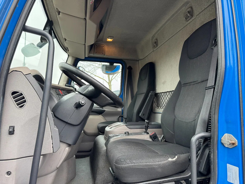 Box truck DAF LF 180 4X2 - EURO 6 + DHOLLANDIA LIFT: picture 14 Box truck DAF LF 180 4X2 - EURO 6 + DHOLLANDIA LIFT: picture 14