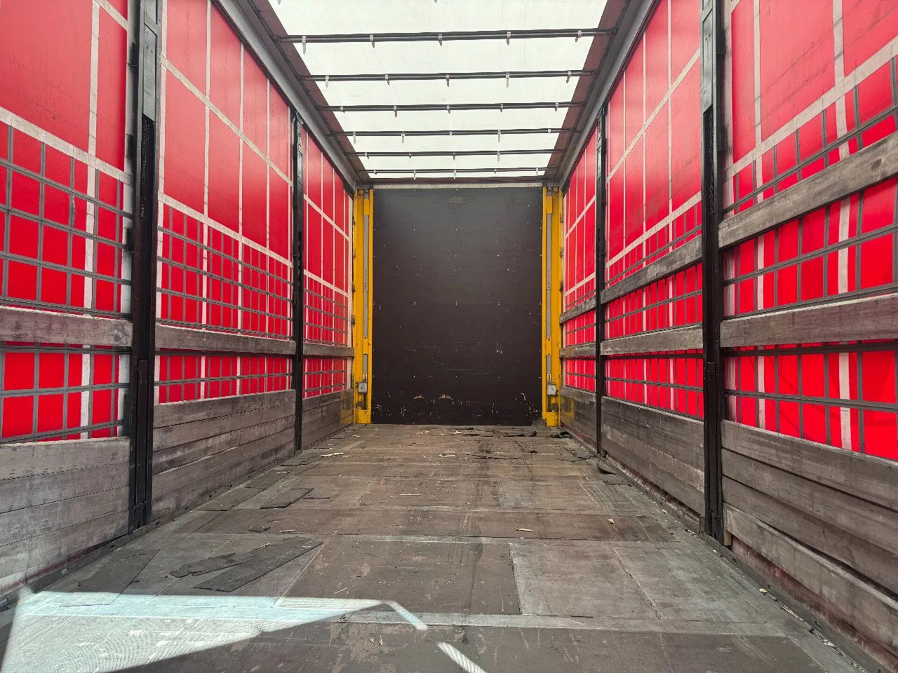 DAF XF 480 6X2 JUMBO + WECON HANGER SLIDING ROOF + T - Curtainsider truck: picture 5 DAF XF 480 6X2 JUMBO + WECON HANGER SLIDING ROOF + T - Curtainsider truck: picture 5