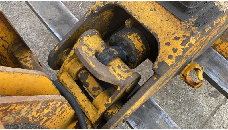 Diversen 17X GRIJPER / KNIJPER - 13 PIECES - Grapple for Construction machinery: picture 5 Diversen 17X GRIJPER / KNIJPER - 13 PIECES - Grapple for Construction machinery: picture 5