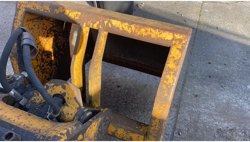 Diversen 17X GRIJPER / KNIJPER - 13 PIECES - Grapple for Construction machinery: picture 4 Diversen 17X GRIJPER / KNIJPER - 13 PIECES - Grapple for Construction machinery: picture 4