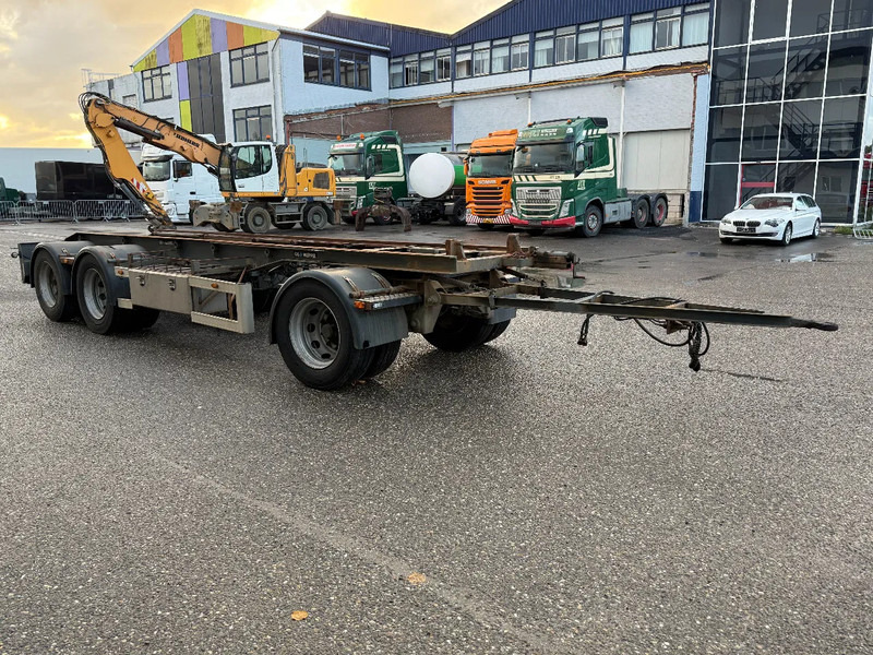 GS 3 AXLE - SAF + LIFTING AXLE - Container transporter/ Swap body trailer: picture 3 GS 3 AXLE - SAF + LIFTING AXLE - Container transporter/ Swap body trailer: picture 3