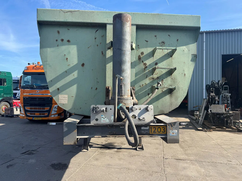 Langendorf 3 AXLE - BPW + TIPPER - Tipper semi-trailer: picture 2 Langendorf 3 AXLE - BPW + TIPPER - Tipper semi-trailer: picture 2