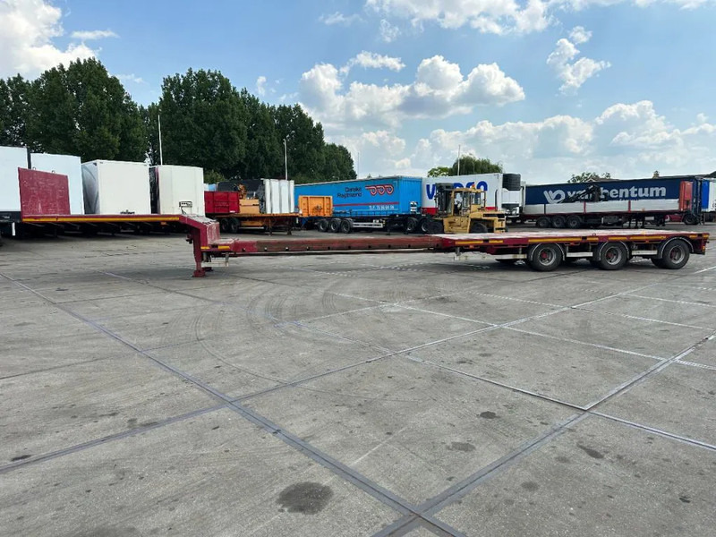 Lecci 3 AXEL EXTENDABLE - Low loader semi-trailer: picture 1 Lecci 3 AXEL EXTENDABLE - Low loader semi-trailer: picture 1