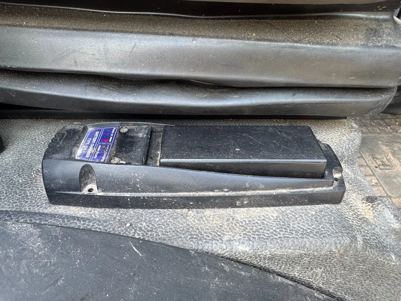 Cable system truck, Crane truck MAN TGS 35.480 8X4 HMF 2420 K5 + HMF ABLE + REMOTE CONTROL: picture 9 Cable system truck, Crane truck MAN TGS 35.480 8X4 HMF 2420 K5 + HMF ABLE + REMOTE CONTROL: picture 9