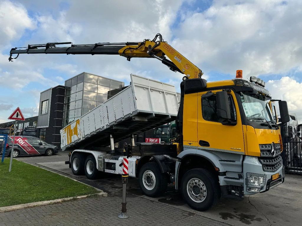 Mercedes-Benz Arocs 4448 8X4 + EURO 6 + FASSI F315 + REMOTE + - Crane truck, Tipper: picture 1 Mercedes-Benz Arocs 4448 8X4 + EURO 6 + FASSI F315 + REMOTE + - Crane truck, Tipper: picture 1