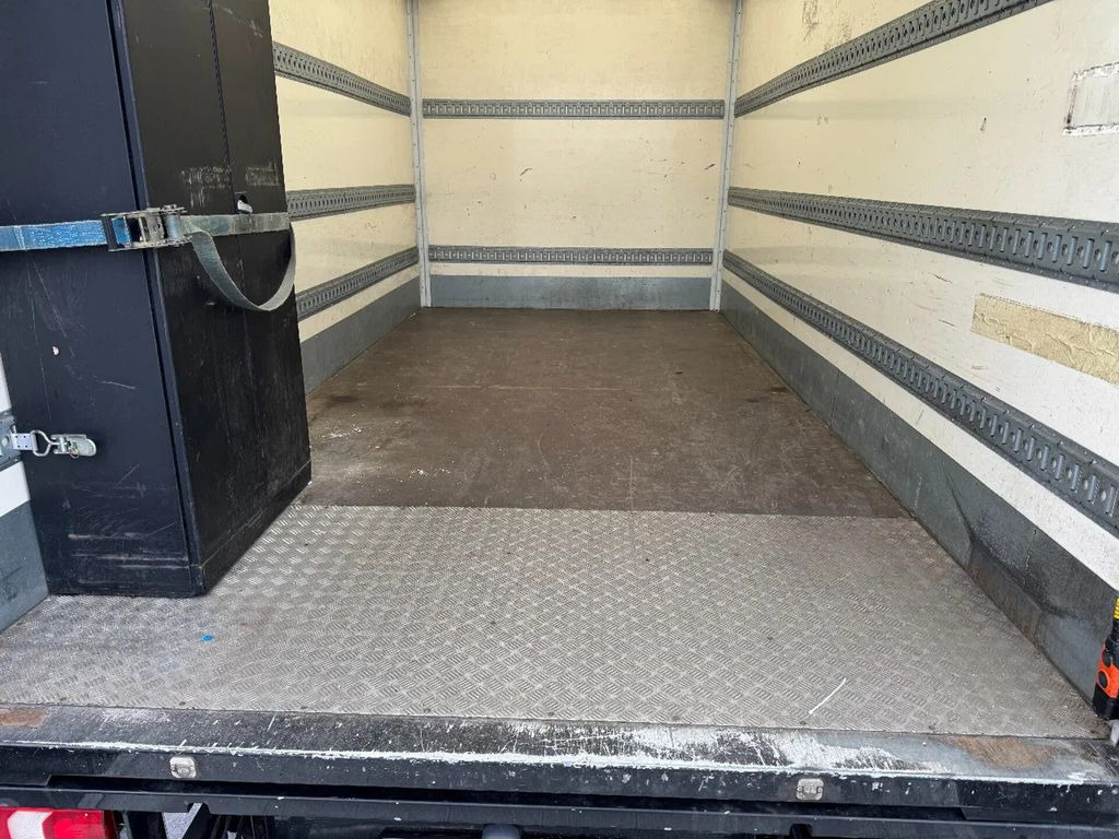 Box truck Mercedes-Benz Atego 1016 4X2 - EURO 6 + DHOLLANDIA LIFT: picture 9