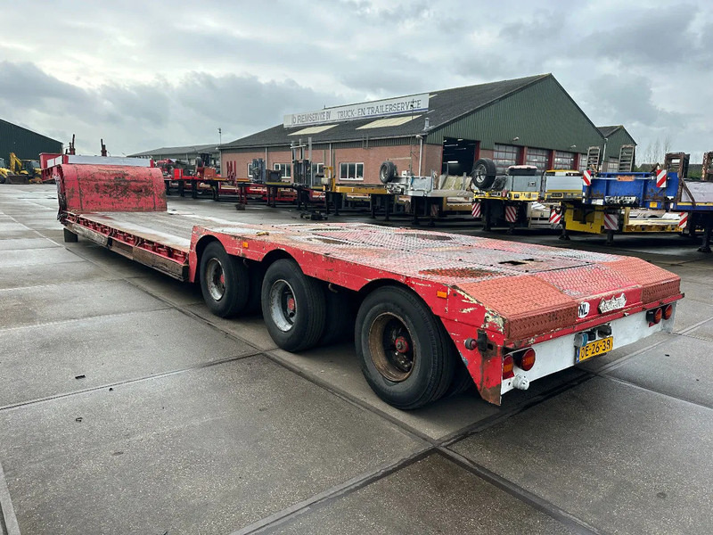 Nooteboom OSDBAZ-41-VV 3,3 METER EXTENDABLE, 3 AXLE STEERING - Low loader semi-trailer: picture 4 Nooteboom OSDBAZ-41-VV 3,3 METER EXTENDABLE, 3 AXLE STEERING - Low loader semi-trailer: picture 4