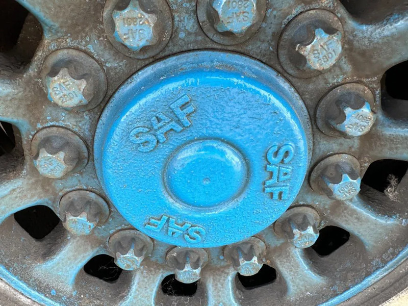 Leasing of Pacton 4 X 4 ASSIGE MET KENNIS 14000 ROLLER KRAAN Pacton 4 X 4 ASSIGE MET KENNIS 14000 ROLLER KRAAN: picture 20 Leasing of Pacton 4 X 4 ASSIGE MET KENNIS 14000 ROLLER KRAAN Pacton 4 X 4 ASSIGE MET KENNIS 14000 ROLLER KRAAN: picture 20