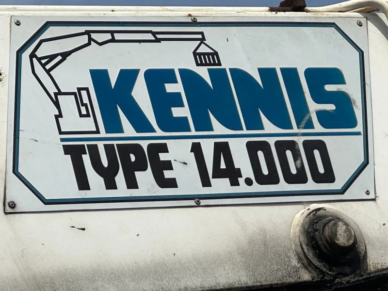 Leasing of Pacton 4 X 4 ASSIGE MET KENNIS 14000 ROLLER KRAAN Pacton 4 X 4 ASSIGE MET KENNIS 14000 ROLLER KRAAN: picture 10 Leasing of Pacton 4 X 4 ASSIGE MET KENNIS 14000 ROLLER KRAAN Pacton 4 X 4 ASSIGE MET KENNIS 14000 ROLLER KRAAN: picture 10