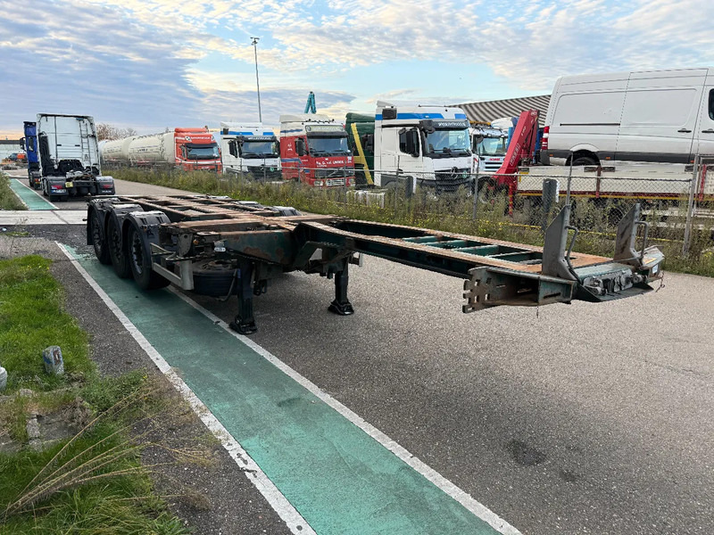 Pacton MULTICHASSIS - 3x EXTENDABLE! - Container transporter/ Swap body semi-trailer: picture 3 Pacton MULTICHASSIS - 3x EXTENDABLE! - Container transporter/ Swap body semi-trailer: picture 3