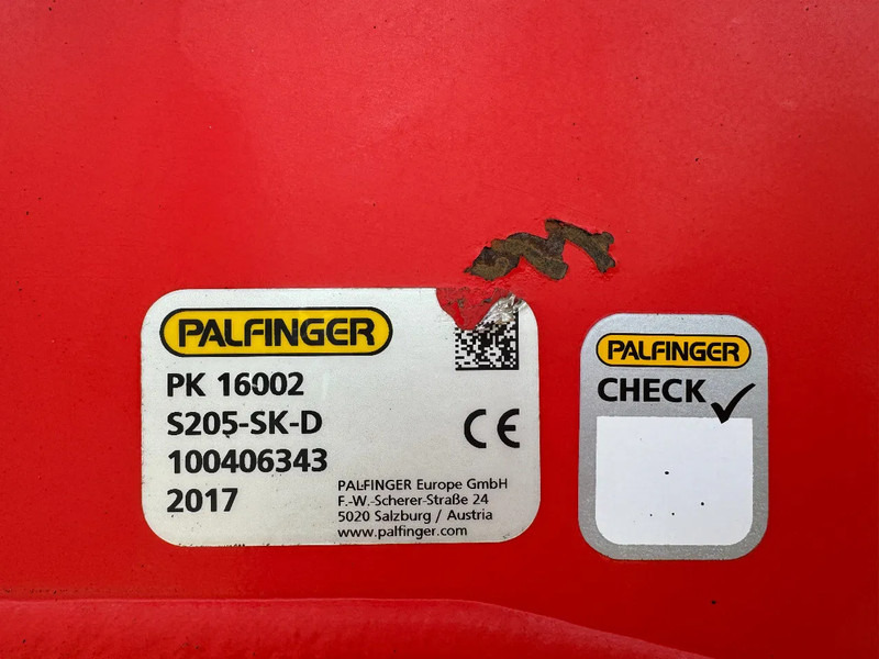 Dropside/ Flatbed truck, Crane truck Renault T HIGH 520 6X2 EURO 6 + PALFINGER PK16002 ROTOR FUNCTION: picture 11 Dropside/ Flatbed truck, Crane truck Renault T HIGH 520 6X2 EURO 6 + PALFINGER PK16002 ROTOR FUNCTION: picture 11