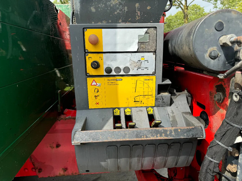 Dropside/ Flatbed truck, Crane truck Renault T HIGH 520 6X2 EURO 6 + PALFINGER PK16002 ROTOR FUNCTION: picture 12 Dropside/ Flatbed truck, Crane truck Renault T HIGH 520 6X2 EURO 6 + PALFINGER PK16002 ROTOR FUNCTION: picture 12