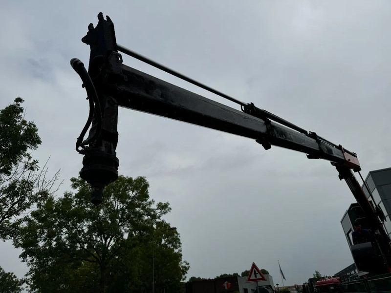 Dropside/ Flatbed truck, Crane truck Renault T HIGH 520 6X2 EURO 6 + PALFINGER PK16002 ROTOR FUNCTION: picture 9 Dropside/ Flatbed truck, Crane truck Renault T HIGH 520 6X2 EURO 6 + PALFINGER PK16002 ROTOR FUNCTION: picture 9