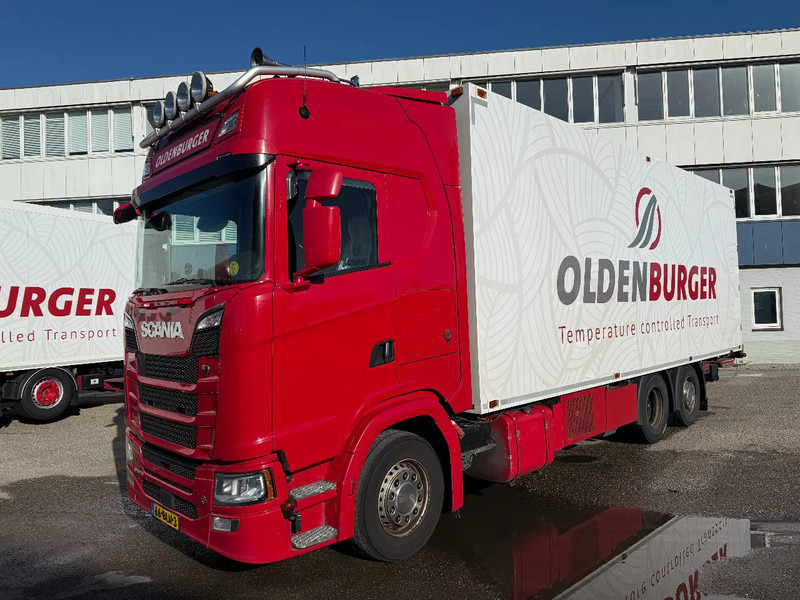 Scania S520 V8, 6X2, INTARDER, COMPLEET 2018 - Refrigerator truck: picture 1 Scania S520 V8, 6X2, INTARDER, COMPLEET 2018 - Refrigerator truck: picture 1