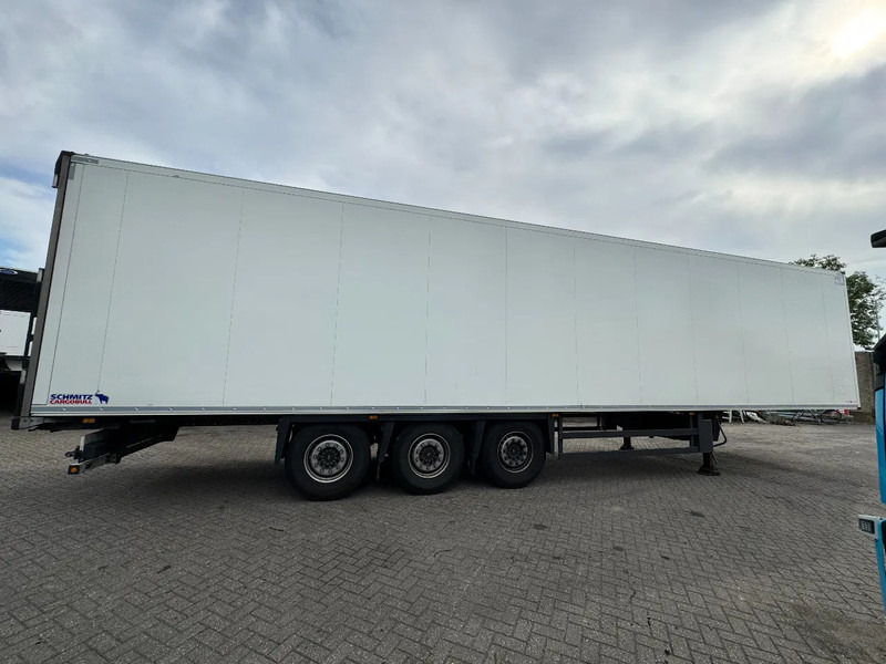 Schmitz Cargobull SCB S3B - 3 AXLE - CARRIER VECTOR 1350 - Refrigerator semi-trailer: picture 4 Schmitz Cargobull SCB S3B - 3 AXLE - CARRIER VECTOR 1350 - Refrigerator semi-trailer: picture 4