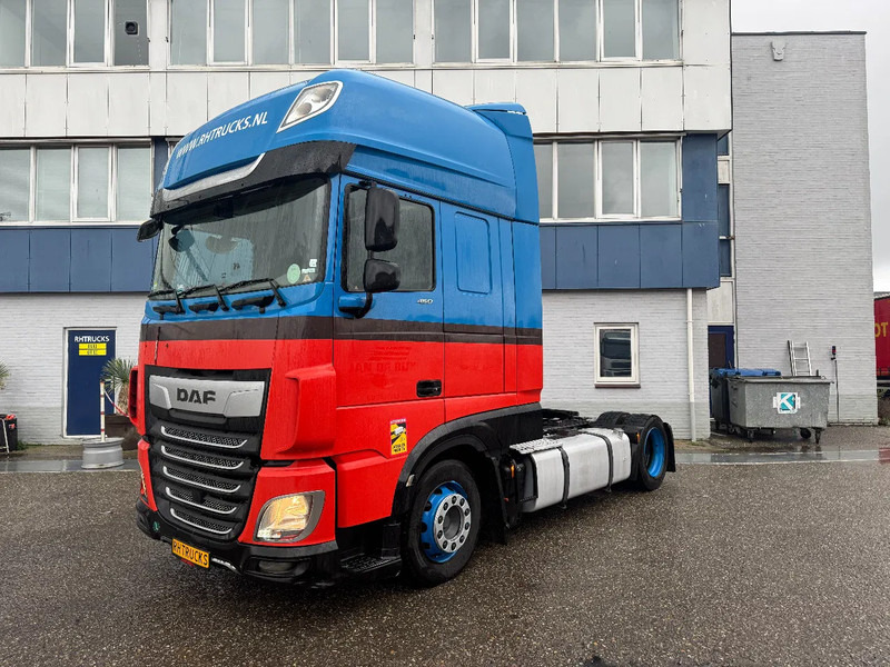 DAF XF 450 4X2 EURO 6 MEGA DOUBLE TANK - Tractor unit: picture 1 DAF XF 450 4X2 EURO 6 MEGA DOUBLE TANK - Tractor unit: picture 1