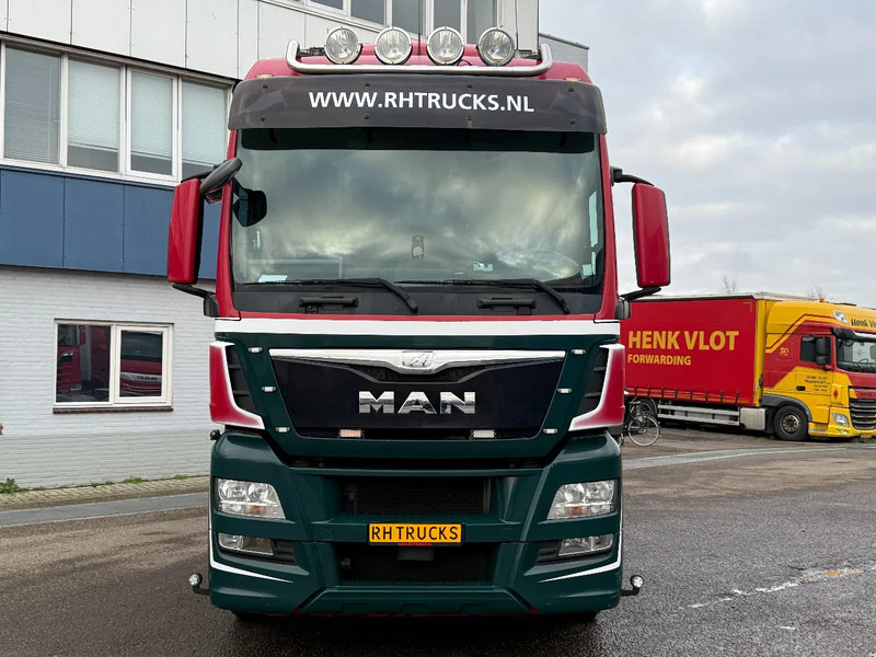 MAN TGX 28.560 6X2 EURO 6 - GCW: 90 TON - ONLY 406.587 KM - Tractor unit: picture 2 MAN TGX 28.560 6X2 EURO 6 - GCW: 90 TON - ONLY 406.587 KM - Tractor unit: picture 2