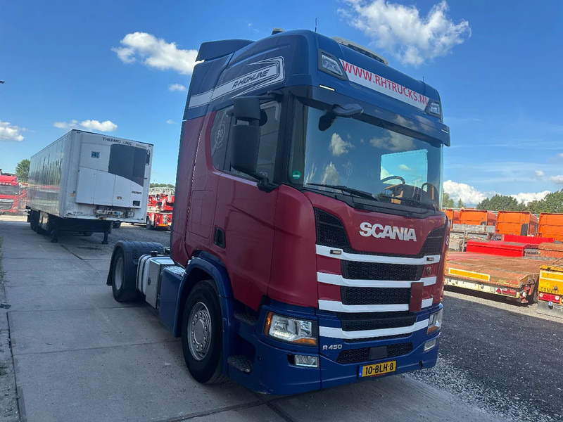 Scania R450 4X2 + RETARDER + TIPPER HYDRAULICS - Tractor unit: picture 4 Scania R450 4X2 + RETARDER + TIPPER HYDRAULICS - Tractor unit: picture 4