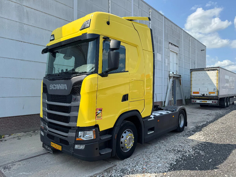Scania S450 NGS 4X2 EURO 6 RETARDER SKIRTS SPOILERS 4 UNITS AVAILABLE - Tractor unit: picture 3 Scania S450 NGS 4X2 EURO 6 RETARDER SKIRTS SPOILERS 4 UNITS AVAILABLE - Tractor unit: picture 3