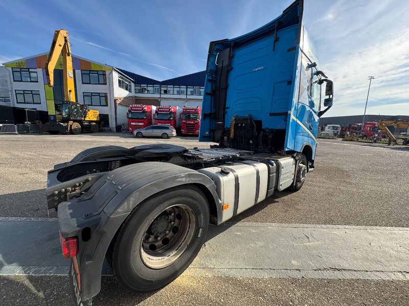 Volvo FH 460 4X2 EURO 6 I-SHIFT DOUBLE TANK - Tractor unit: picture 5 Volvo FH 460 4X2 EURO 6 I-SHIFT DOUBLE TANK - Tractor unit: picture 5