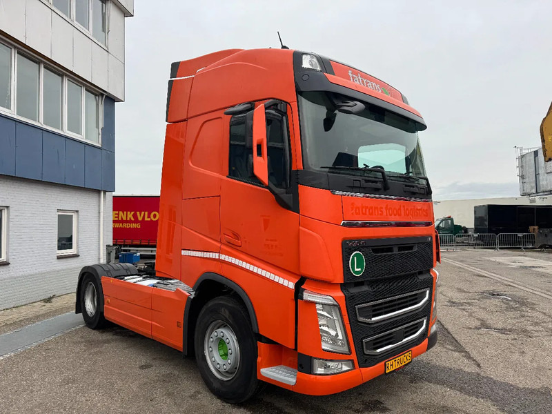 Volvo FH 460 4X2 EURO 6 SKIRTS I PARK COOL - Tractor unit: picture 4 Volvo FH 460 4X2 EURO 6 SKIRTS I PARK COOL - Tractor unit: picture 4