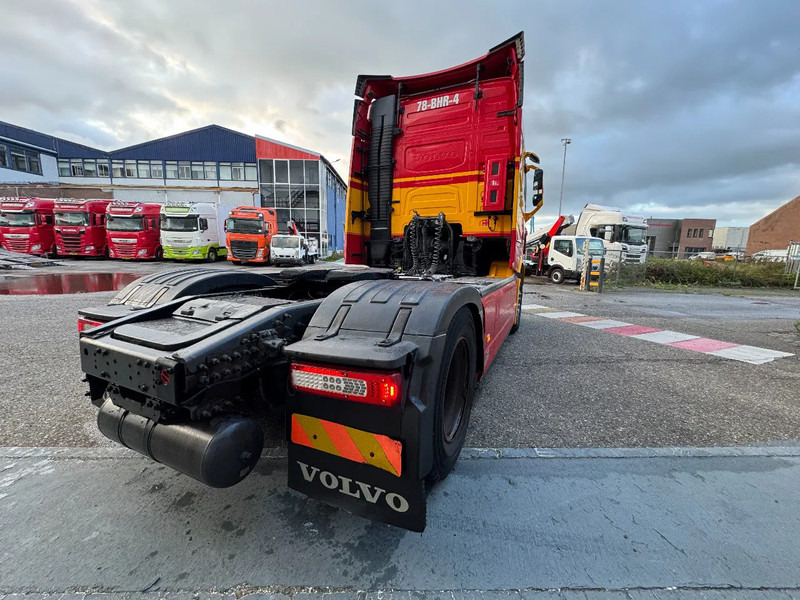 Volvo FH 460 4X2 EURO 6 SKIRTS VEB I PARK COOL TÜV 03-26 - Tractor unit: picture 5 Volvo FH 460 4X2 EURO 6 SKIRTS VEB I PARK COOL TÜV 03-26 - Tractor unit: picture 5