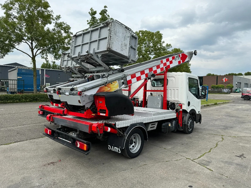 Nissan 3X UNIT CABSTAR 35.13 + LIFT 25 METER + REMOTE CONTROL EURO 6 - Van: picture 3 Nissan 3X UNIT CABSTAR 35.13 + LIFT 25 METER + REMOTE CONTROL EURO 6 - Van: picture 3