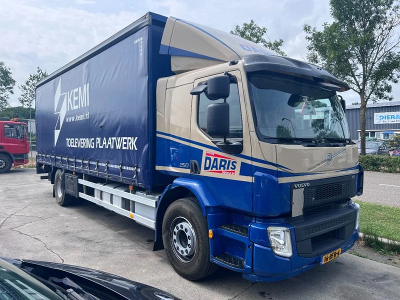Volvo FE 250 4X2 EURO 6 - 19 TON + DHOLLANDIA - Curtainsider truck: picture 3 Volvo FE 250 4X2 EURO 6 - 19 TON + DHOLLANDIA - Curtainsider truck: picture 3