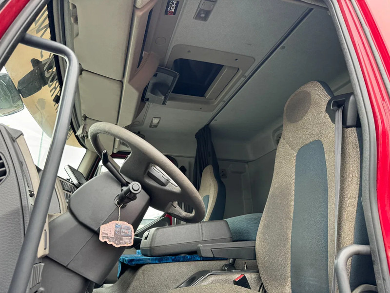 Box truck Volvo FE 280 4X2 BOX DHOLLANDIA LIFT TÜV TILL 01-2026: picture 12