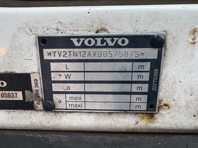 Box truck Volvo FL 12.240 4X2 EURO 5 CLOSED BOX TÜV TILL 12-2026: picture 17