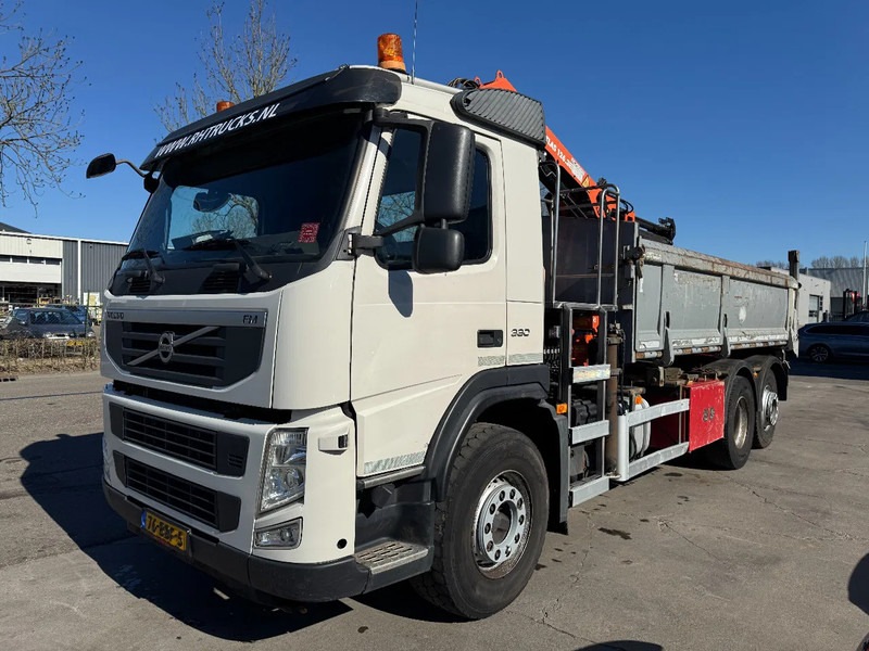 Tipper, Crane truck Volvo FM 330 6X2 - EURO 5 + ATLAS 126.3E A2 + REMOTE + LIFT/STEERING AXLE: picture 8 Tipper, Crane truck Volvo FM 330 6X2 - EURO 5 + ATLAS 126.3E A2 + REMOTE + LIFT/STEERING AXLE: picture 8
