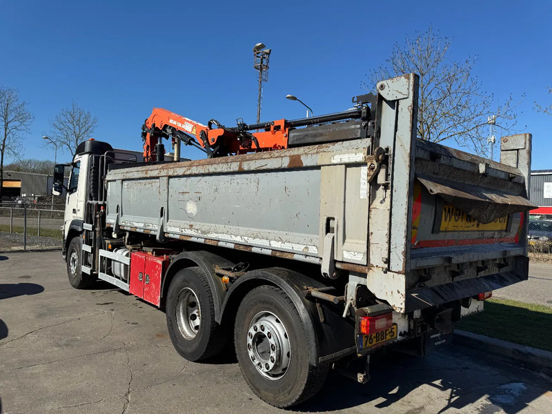 Tipper, Crane truck Volvo FM 330 6X2 - EURO 5 + ATLAS 126.3E A2 + REMOTE + LIFT/STEERING AXLE: picture 14 Tipper, Crane truck Volvo FM 330 6X2 - EURO 5 + ATLAS 126.3E A2 + REMOTE + LIFT/STEERING AXLE: picture 14