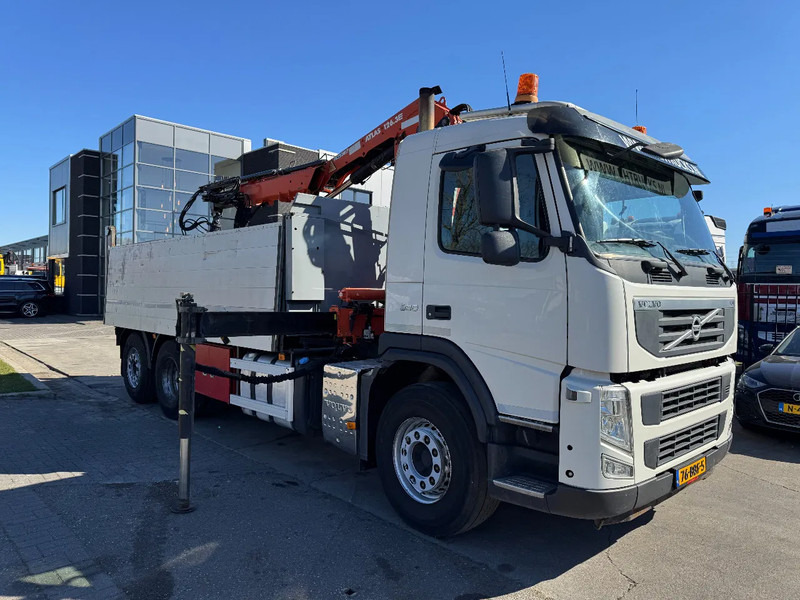 Tipper, Crane truck Volvo FM 330 6X2 - EURO 5 + ATLAS 126.3E A2 + REMOTE + LIFT/STEERING AXLE: picture 10 Tipper, Crane truck Volvo FM 330 6X2 - EURO 5 + ATLAS 126.3E A2 + REMOTE + LIFT/STEERING AXLE: picture 10