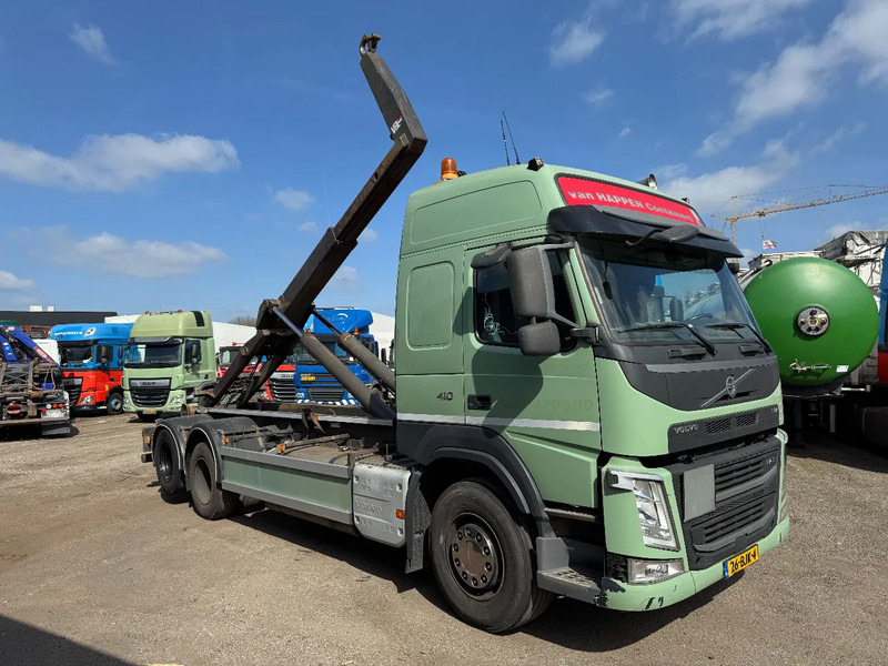 Volvo FM 410 6X2 EURO 6 VDL 20 T HOOK LIFTING AXLE - Hook lift truck: picture 4 Volvo FM 410 6X2 EURO 6 VDL 20 T HOOK LIFTING AXLE - Hook lift truck: picture 4