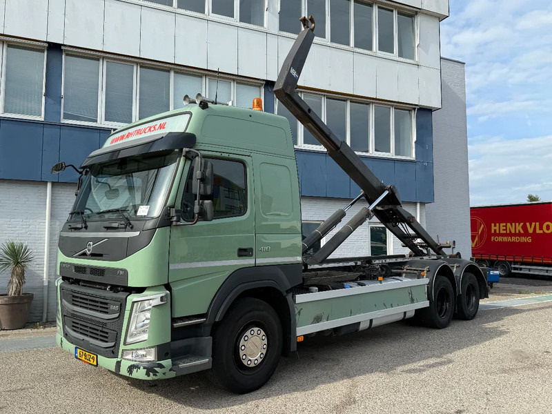 Volvo FM 410 6X2 EURO 6 VDL 21T HOOK - Hook lift truck: picture 1 Volvo FM 410 6X2 EURO 6 VDL 21T HOOK - Hook lift truck: picture 1