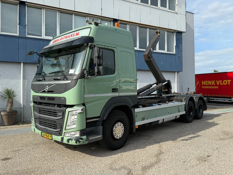 Volvo FM 410 6X2 EURO 6 VDL 21T HOOK - Hook lift truck: picture 2 Volvo FM 410 6X2 EURO 6 VDL 21T HOOK - Hook lift truck: picture 2