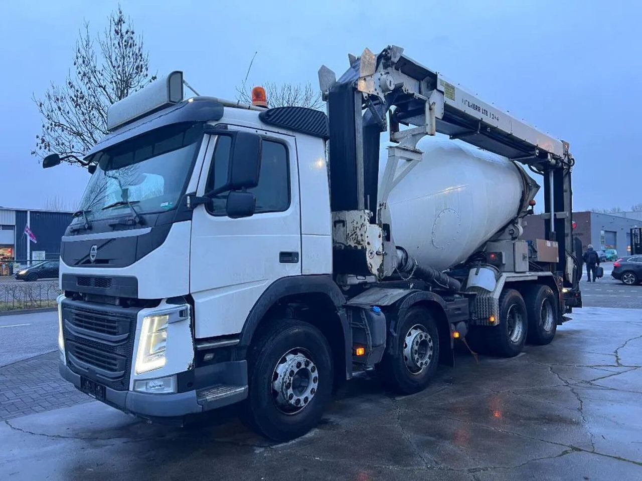 Volvo FM 410 8X4 - 3 UNITS! + MIXER 9m3 + LIEBHERR CON Volvo FM 410 8X4 - 3 UNITS! + MIXER 9m3 + LIEBHERR CON - Concrete mixer truck: picture 1 Volvo FM 410 8X4 - 3 UNITS! + MIXER 9m3 + LIEBHERR CON Volvo FM 410 8X4 - 3 UNITS! + MIXER 9m3 + LIEBHERR CON - Concrete mixer truck: picture 1