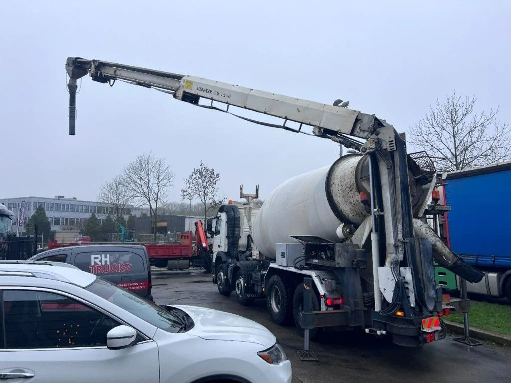 Volvo FM 410 8X4 MIXER 9m3 + LIEBHERR CONVEYOR BELT - Concrete mixer truck: picture 3 Volvo FM 410 8X4 MIXER 9m3 + LIEBHERR CONVEYOR BELT - Concrete mixer truck: picture 3