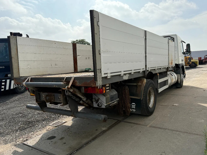 Volvo FM 7.290 4X2 - EURO 2 + MANUAL GEARBOX - Dropside/ Flatbed truck: picture 4 Volvo FM 7.290 4X2 - EURO 2 + MANUAL GEARBOX - Dropside/ Flatbed truck: picture 4